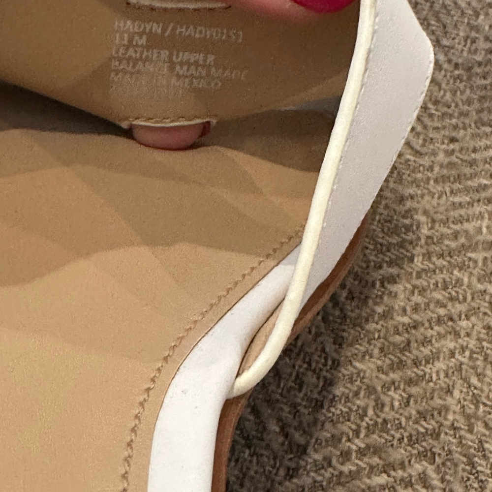 Steve Madden White Slide Sandals - Picture 6 of 6